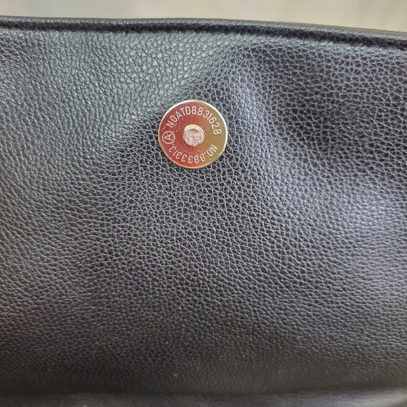 Bally Leather Shoulder Bag Made in Italy - Picture 6 of 9
